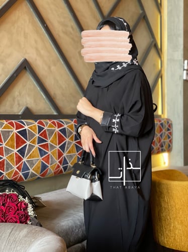 عباية بتطريز على الأكمام #191