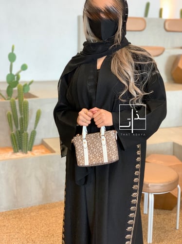 عباية مزينة بتطريز ذهبي فاخر #214