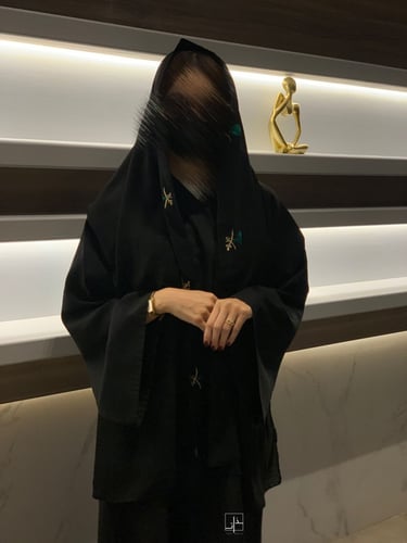 طرحة بـ سيفين و نخلة #1