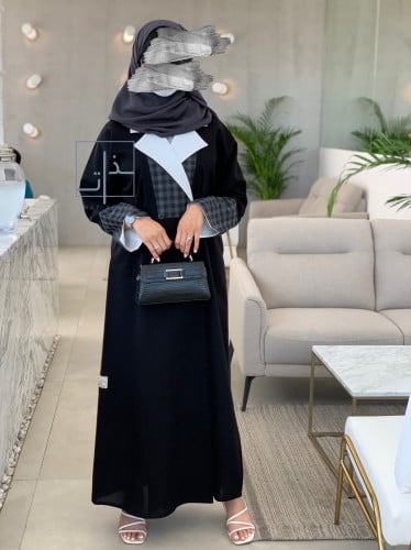 عباية بياقة بيضاء + وقماش رمادي #202