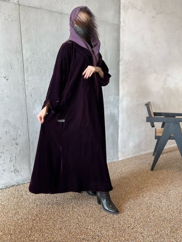 عباية مخمل كامل #260