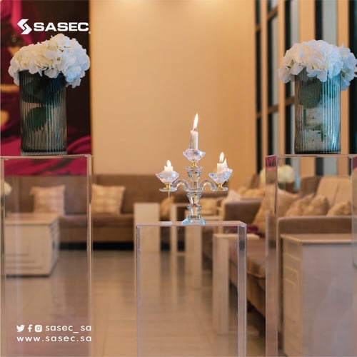 طقم استاتد منصة عرض بسماكات محددة متنوعه