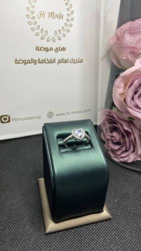 خاتم زركون شكل قلب مطلي فضة