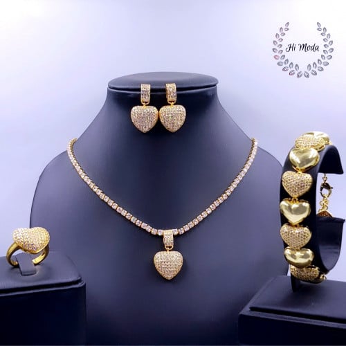 طقم زركون ذهبي دقة ألماس قلب لمعة رهيبة