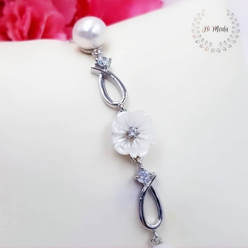 اسورة فضة ولؤلؤ زراعي فاخرة