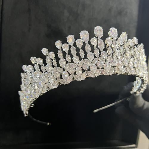 Silver crown and zircon luxurious design diamond quality high