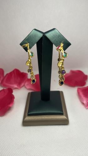 أقراط زركون ذهبي ملون