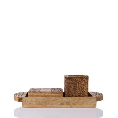 طوفرية خشبية حروف