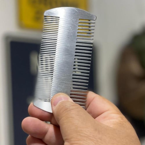 مشط ستانلستيل