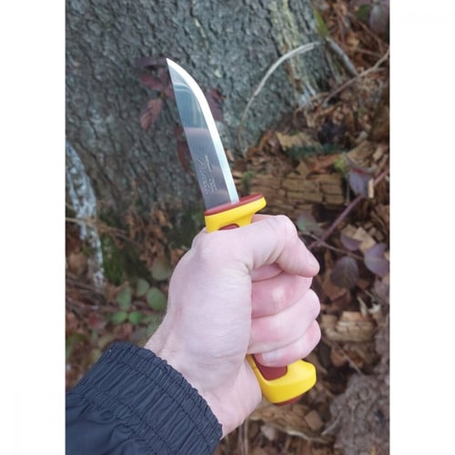 سكين بيسك 546