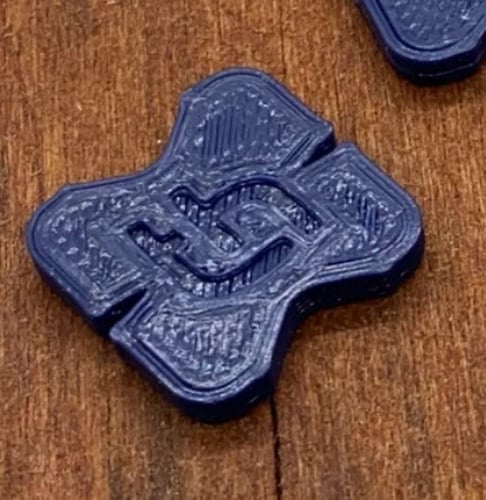 بكرة تنظيم خيوط صغيرة