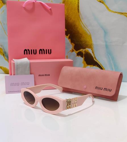 نظارة miu miu