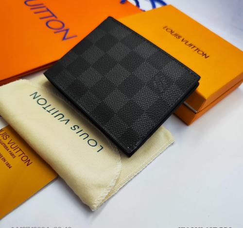 محفظة Louis Vuitton