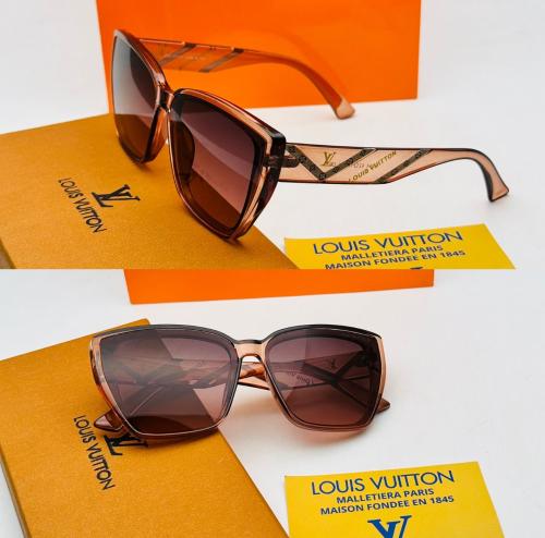 نظارة Louis Vuitton نسائيه