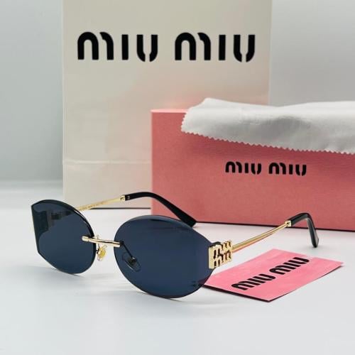 نظارة miu miu