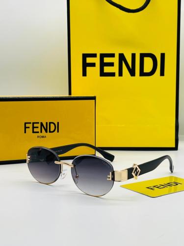 نظارة FENDI