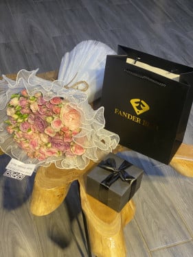 بوكيه ورد بيبي روز مع تغليف قماش