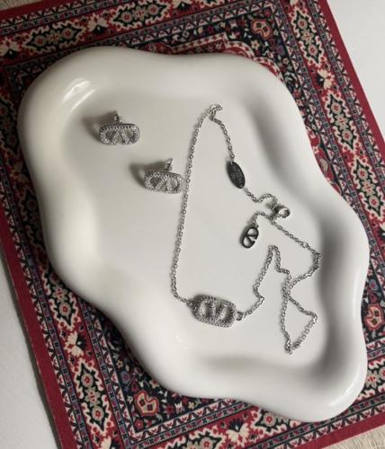 سلسال وحلق ڤالنتينو زركون فضي