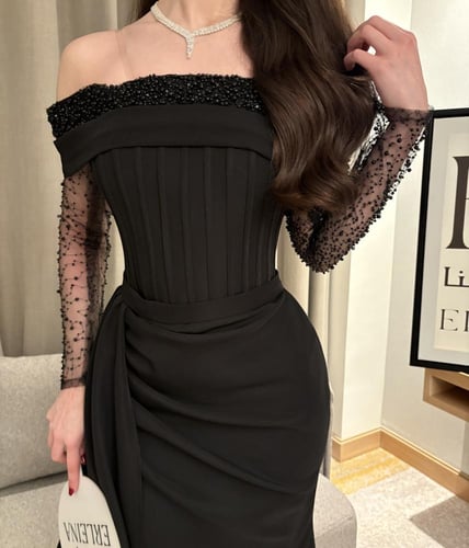 فستان الكماف اكمام اسود