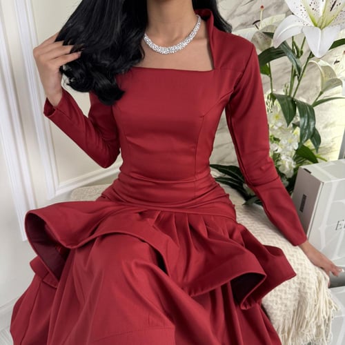 فستان منالا عودي اكمام