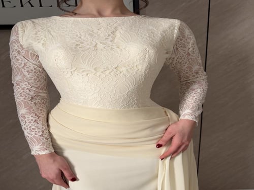 فستان نجد اوف وايت