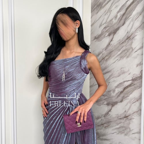 فستان كلوسيت موف