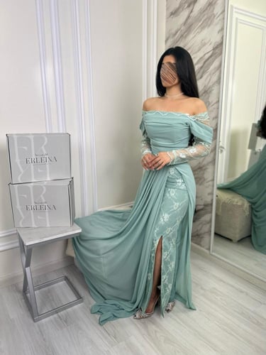 فستان منى تيفاني