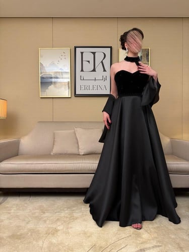 فستان سكرا اسود