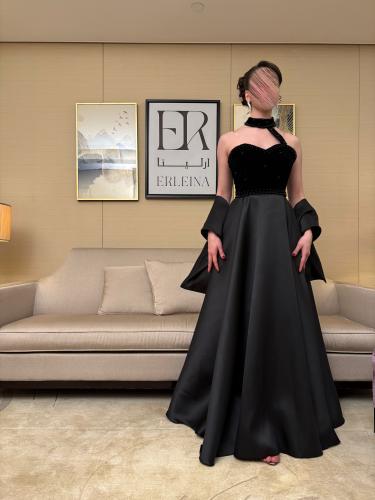 فستان سكرا اسود