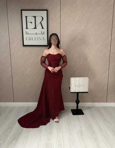 فستان مياد احمر