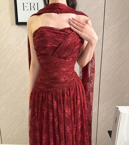 فستان لافيلا دانتيل