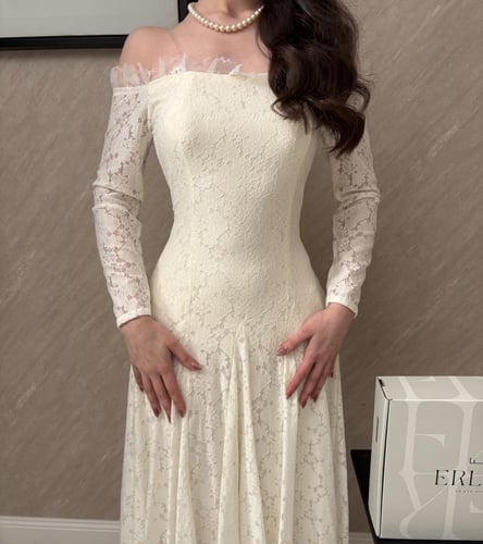 فستان شوق ميد ابيض