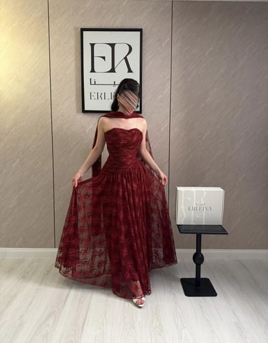 فستان لافيلا دانتيل