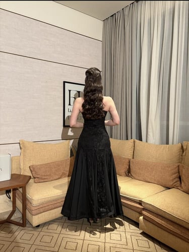 فستان هيفو اسود