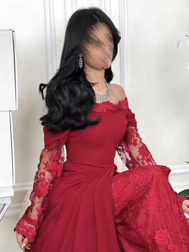 فستان منى عودي