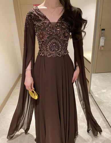 فستان ايدن بني