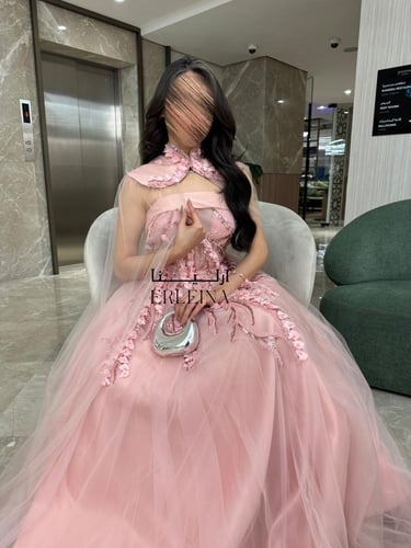 فستان تل ورود