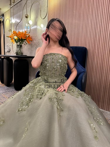 فستان رواء زيتي