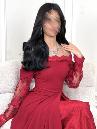 فستان منى عودي