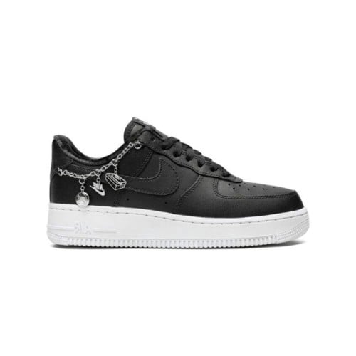 Nike air force 1 low lx black pendant