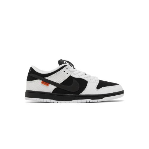 TIGHTBOOTH x Dunk Low SB