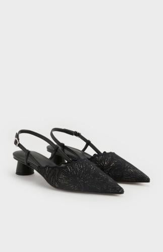 كعب تشارلز اند كيث |