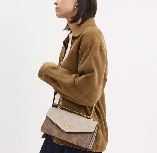 شنطة كوتش | Coach