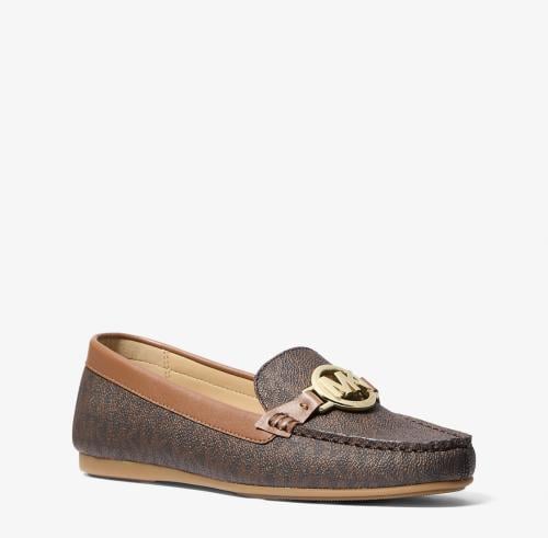 فلات مايكل كورس |