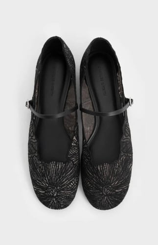 فلات تشارلز اند كيث |