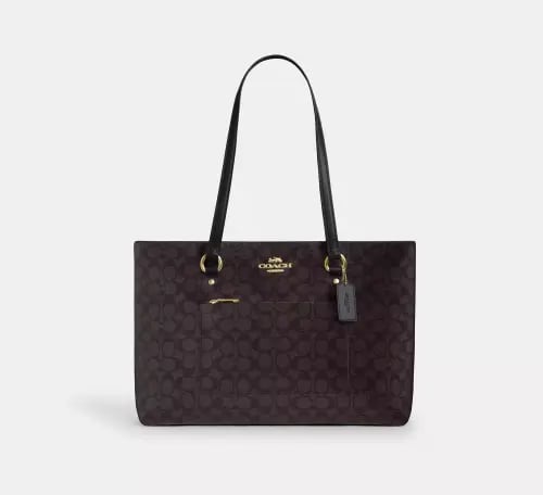 شنطة كوتش | Coach