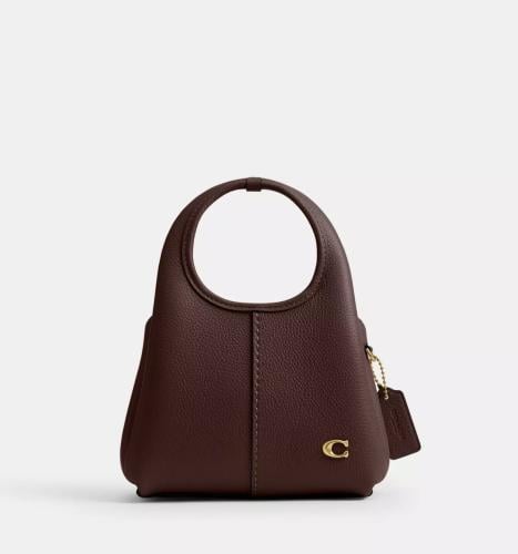 شنطة كوتش | Coach