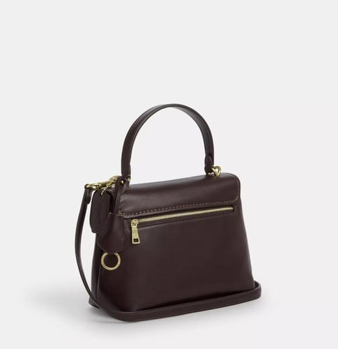 شنطة كوتش | Coach