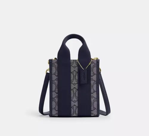 شنطة كوتش | Coach