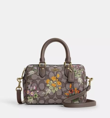 شنطة كوتش | Coach